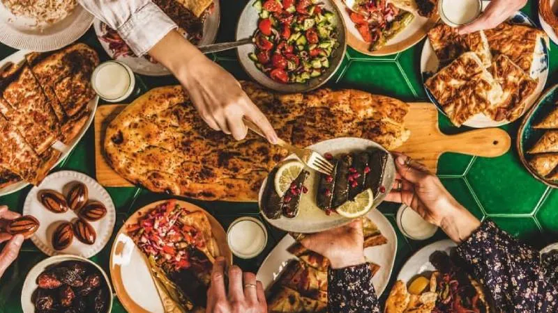 Ramazan sofrası cep yakıyor: Hurma etle yarışıyor