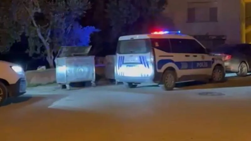 Kavga ihbarına giden polis, banyoda ceset buldu: 3 gözaltı