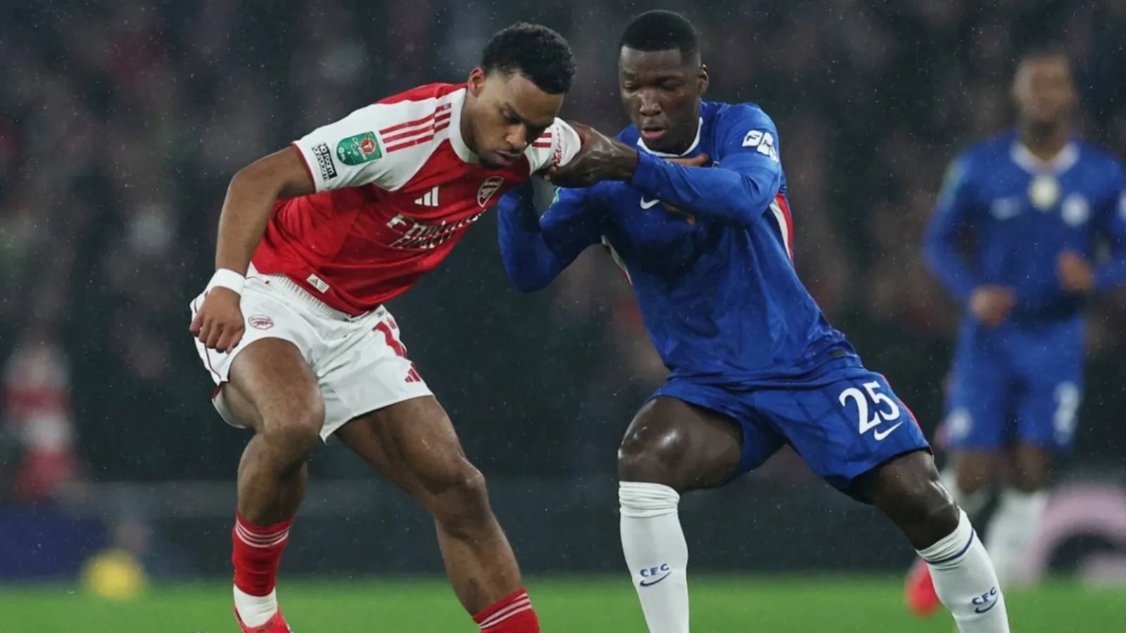 Arsenal, Chelsea'yi tek golle geçerek finale çıktı