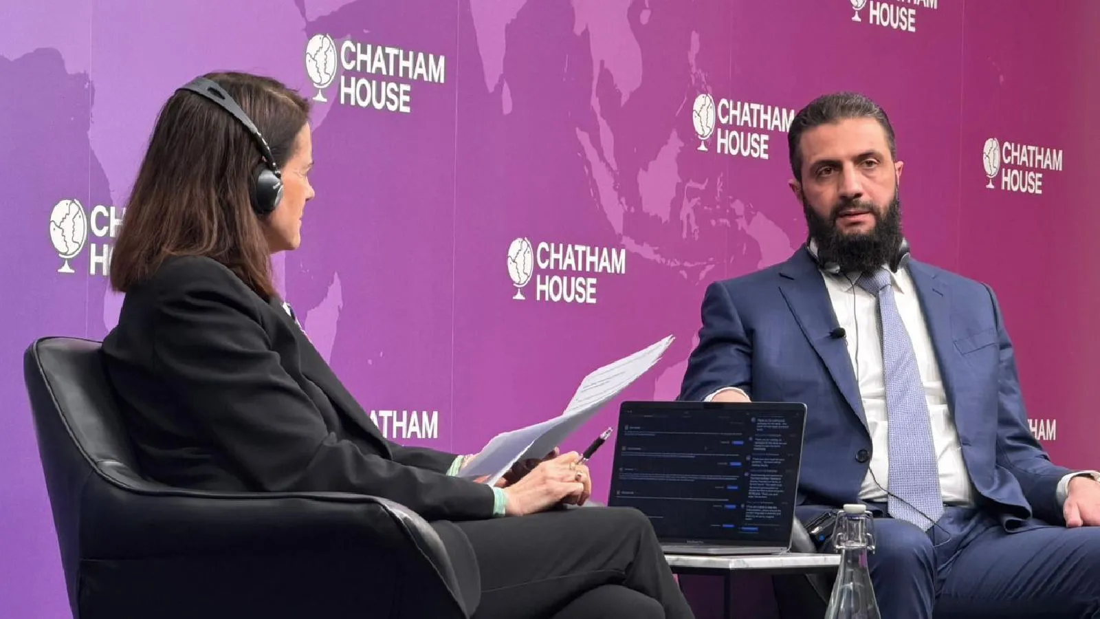 Suriye Cumhurbaşkanı Şara, Chatham House'da konuştu; İran'da müzakere yolunun tercih edilmesini önerdi