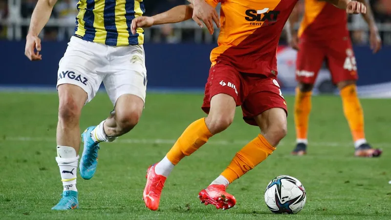 Süper Lig'de Galatasaray-Fenerbahçe derbisinin tarihi belli oldu!