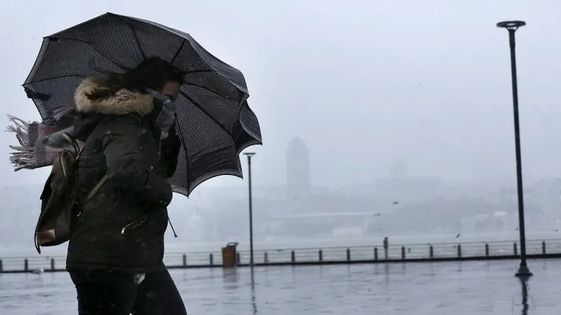 İstanbul Valiliği'nden arife ve bayram günü için kritik uyarı: Kuvvetli rüzgâr geliyor!