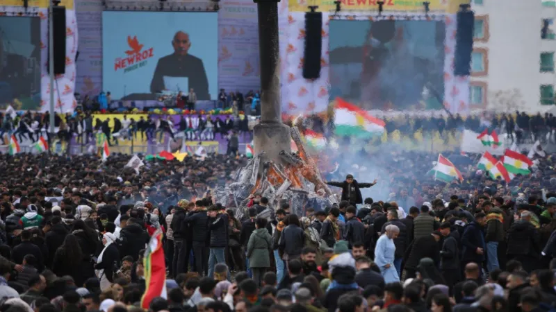 Kürtlerin Newroz Bayramı'nda demokrasi, barış ve eşitlik vurguları...