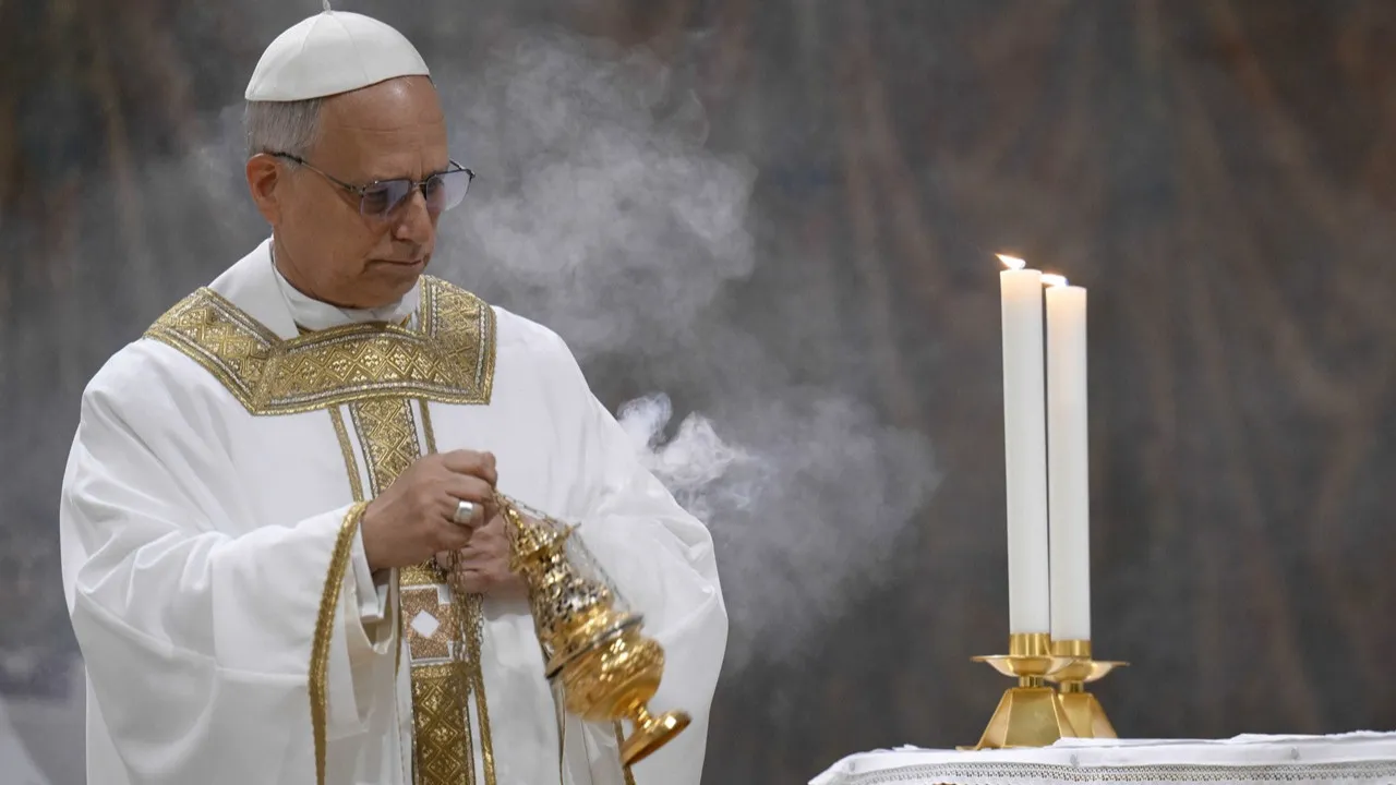 Papa 14. Leo'dan, İran savaşına ilişkin çağrı: Tüm dünya liderlerine sesleniyorum, diyalog için masaya geri dönün