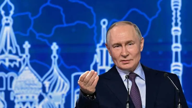 Putin, savunma bütçesine katkı için oligarklardan bizzat bağış istedi