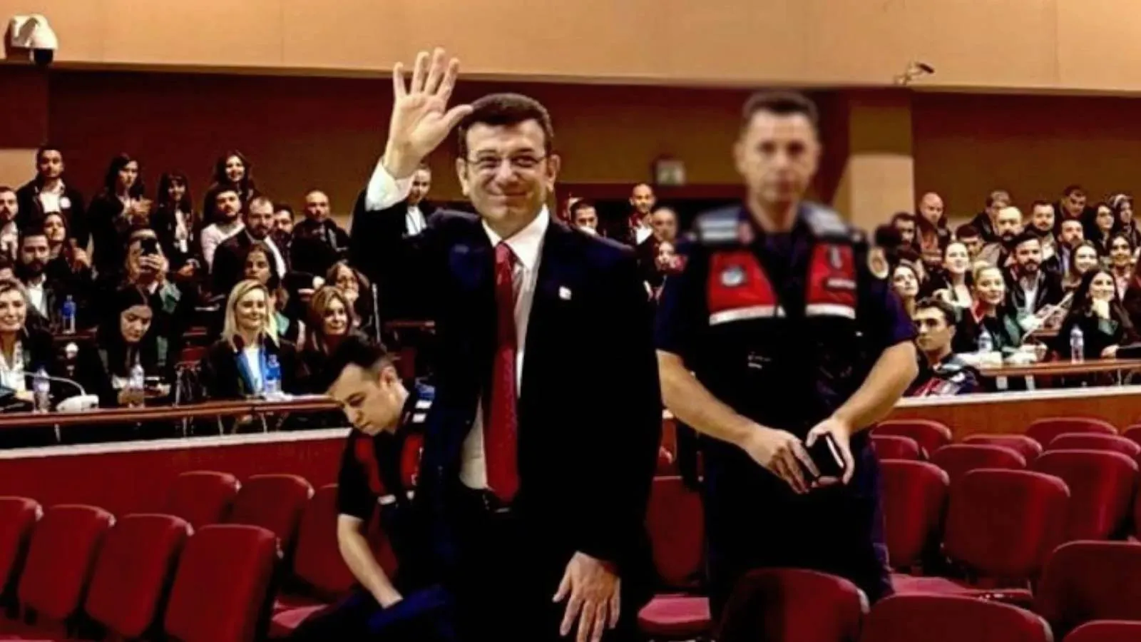 İmamoğlu'na duruşmadaki sözlerinden “kamu görevlisini tehdit” soruşturması