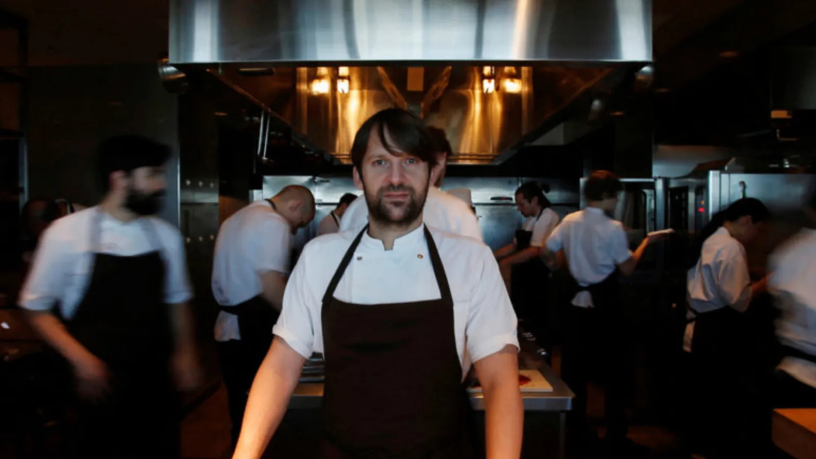 Çatal saplamaktan sınır dışı tehdidine: Dünyanın en iyisi seçilen restoran Noma'nın kurucusu hakkında fiziksel şiddet ve istismar suçlamaları!