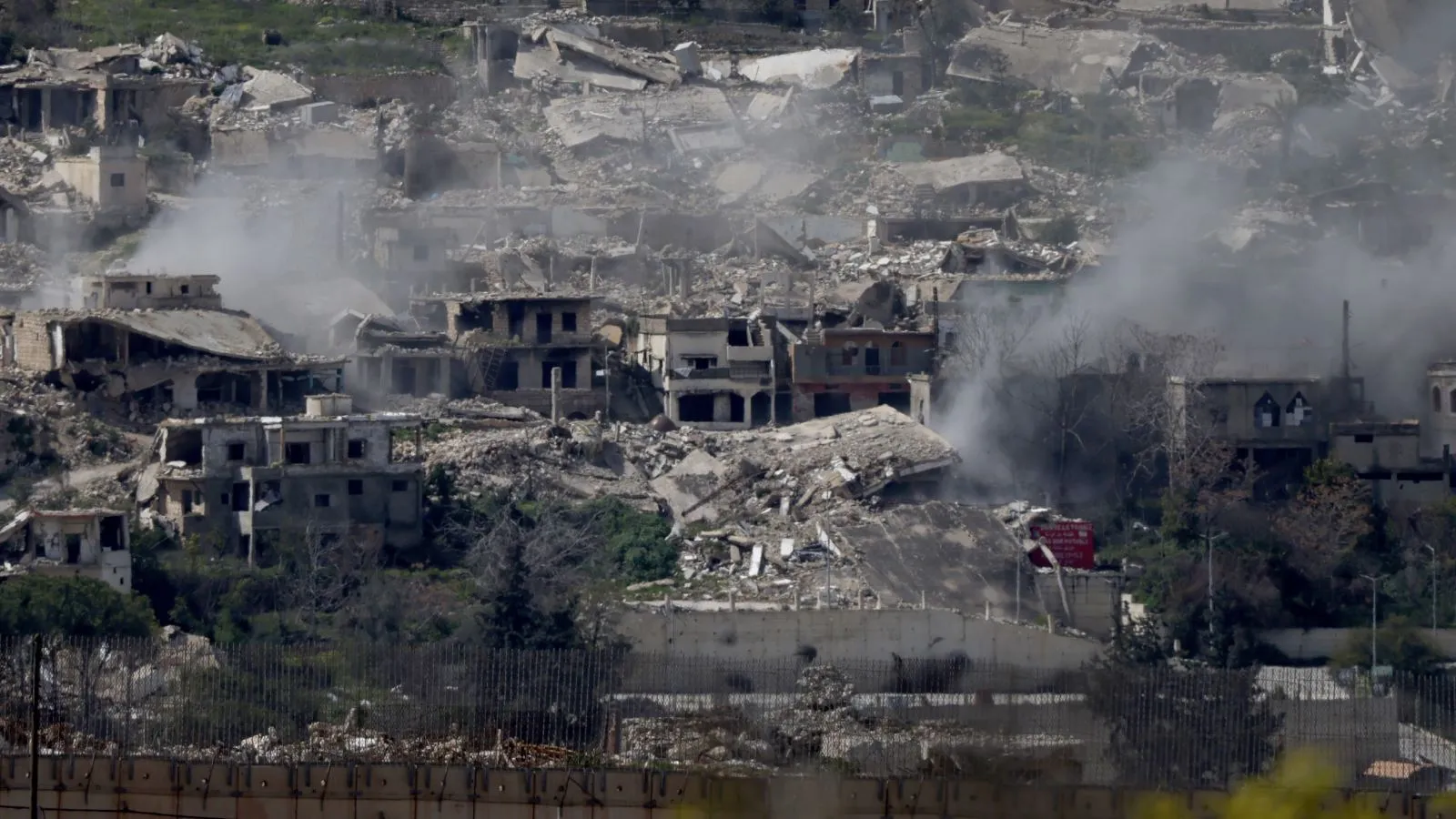 İsrailli aşırı sağcı Maliye Bakanı Smotrich'in oğlu Lübnan'daki çatışmalarda yaralandı