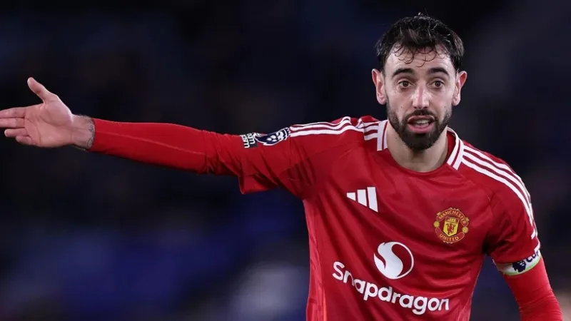 Galatasaray'a Bruno Fernandes'ten kötü haber!