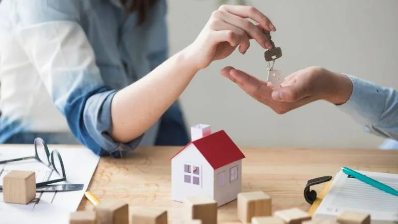 Konut satışında vergi oyunu: İlan fiyatını düşürüp tapuda az ödüyorlar