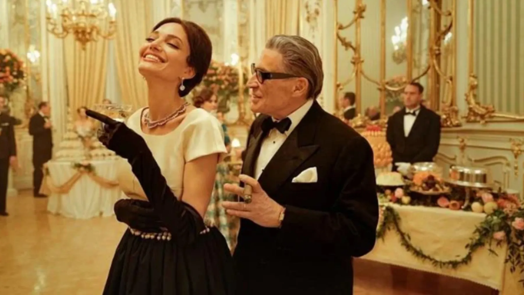 Haluk Bilginer'den Angelina Jolie'ye övgü: Hiç star havaları yok, insan gibi insan