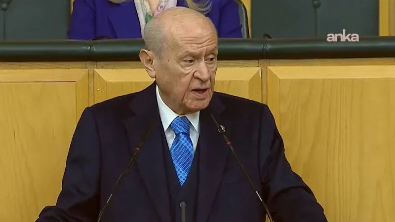 Bahçeli: Türkiye üzerinde kumar oynanacak bir ülke değildir, yönünü kaybetmiş bir füze daha görmek istemiyoruz!