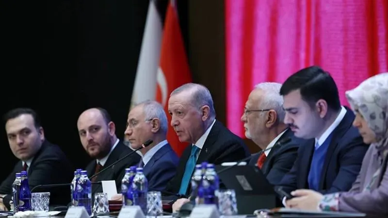 AKP MYK, Erdoğan başkanlığında toplandı: Gündem bölgedeki savaş, füze olayları ve süreç