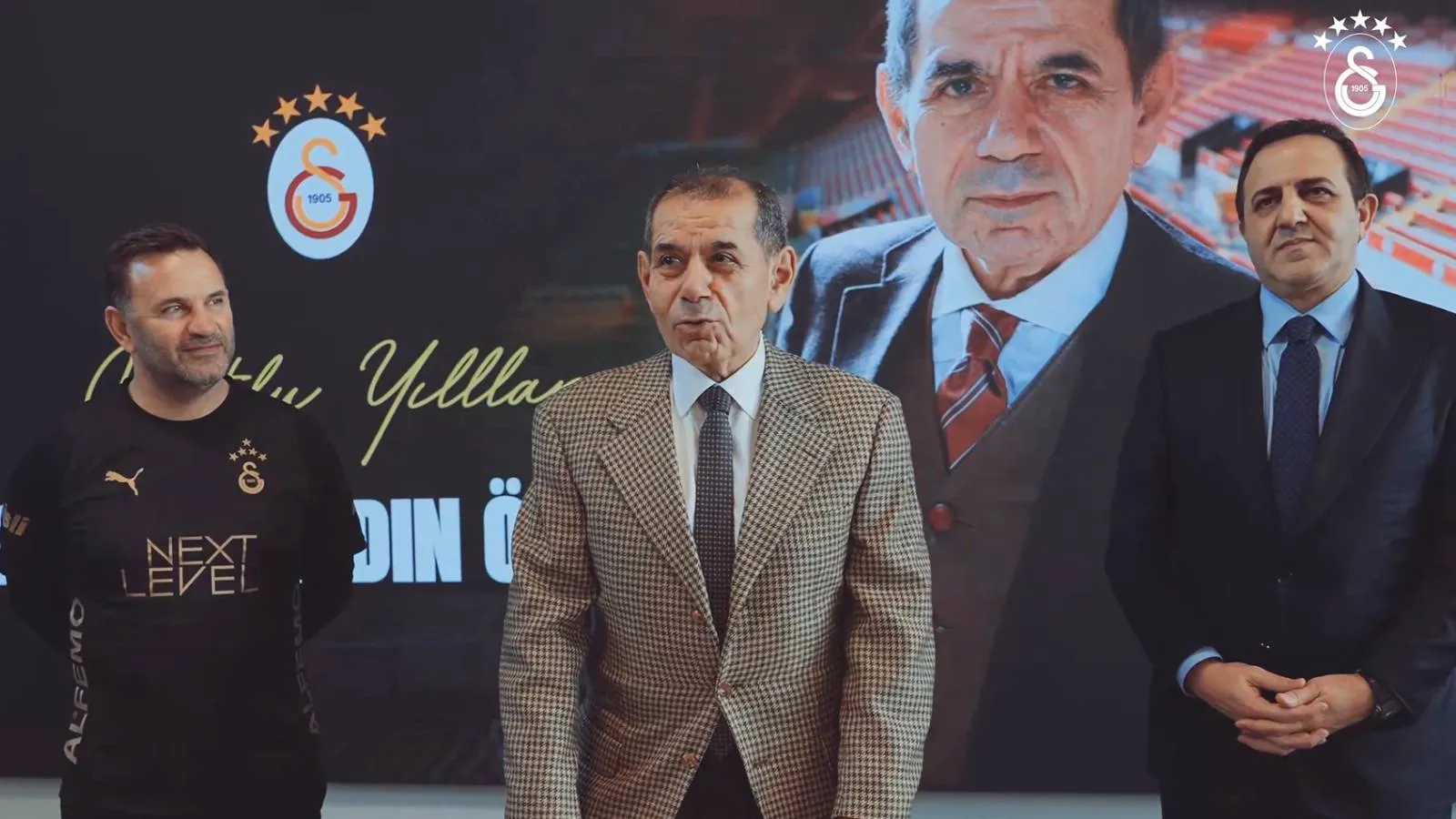 RT @T24spor: Galatasaray'da Dursun Özbek'in doğum günü kutlandı: Torreira'yla aşağı yukarı aynı yaştayız
 https://t.…