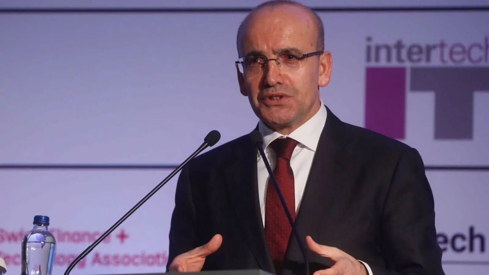 Yeni Şafak'tan Mehmet Şimşek eleştirisi: Bu yetkiyi neden istiyor; Anayasa'ya aykırı