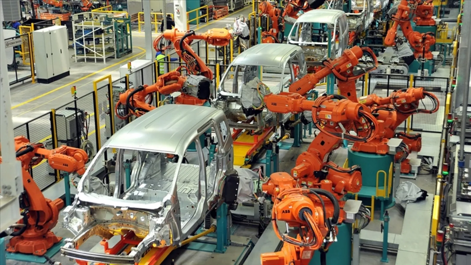 Otomobilde ithalat geriledi, yerli satışlar arttı