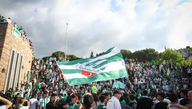Şampiyon olan Bursaspor, 1. Lig'e yükseldi!
