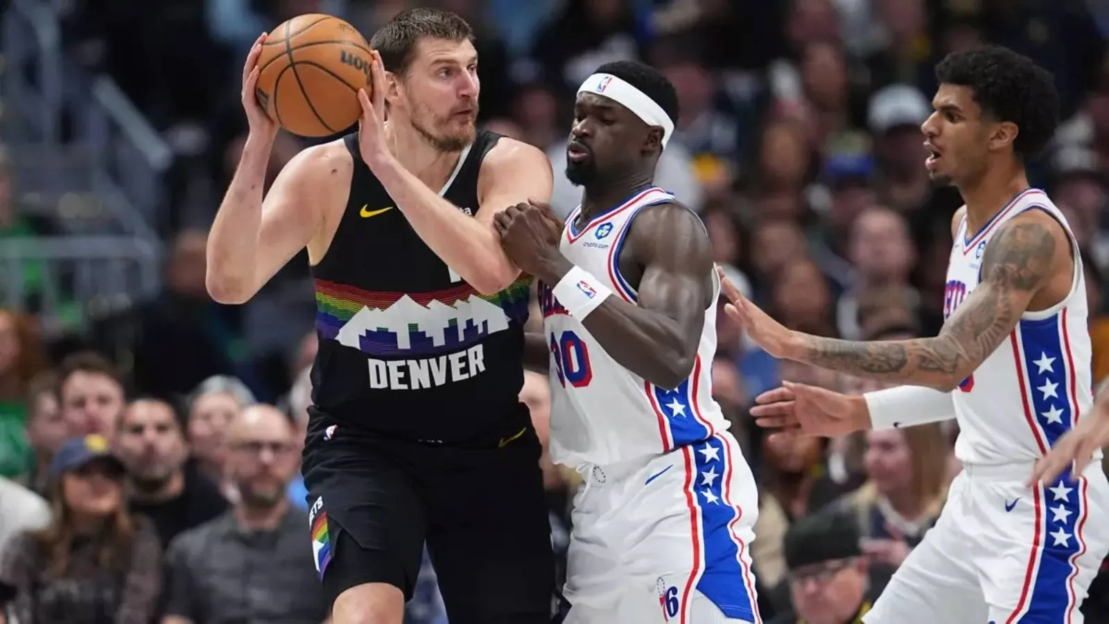 Philadelphia 76ers, deplasmanda Denver Nuggets'a boyun eğdi