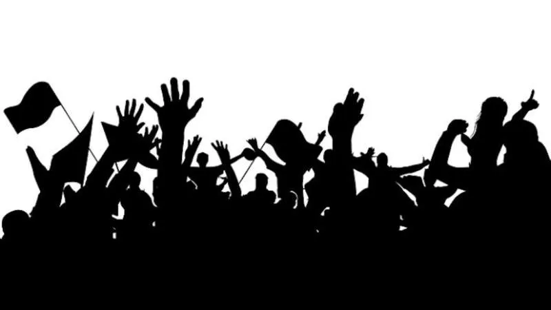 Özgürlük ile kurumsallaşma arasında sıkışan demokrasi: Çoğunluk iradesi, uzun dalga baskısı ve kurumsal derinlik arayışı