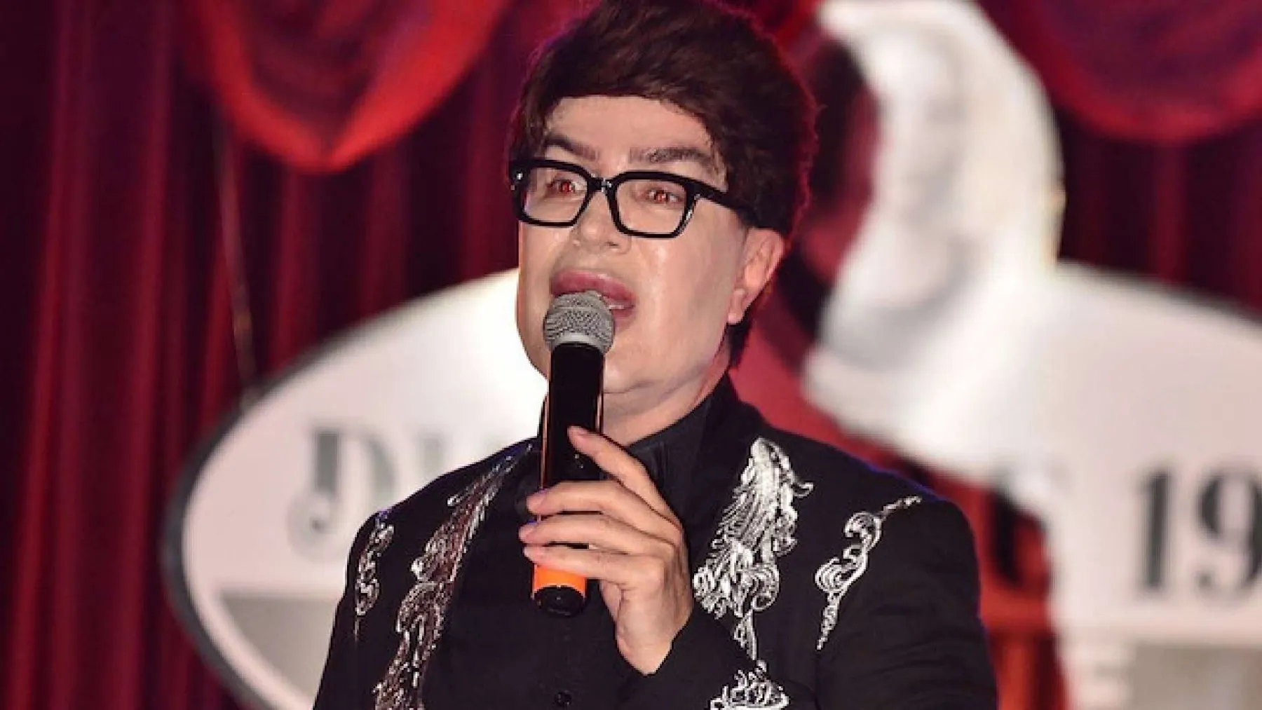 Yılmaz Morgül, canlı yayında ağlayarak anlattı: Yıllarca sakladım