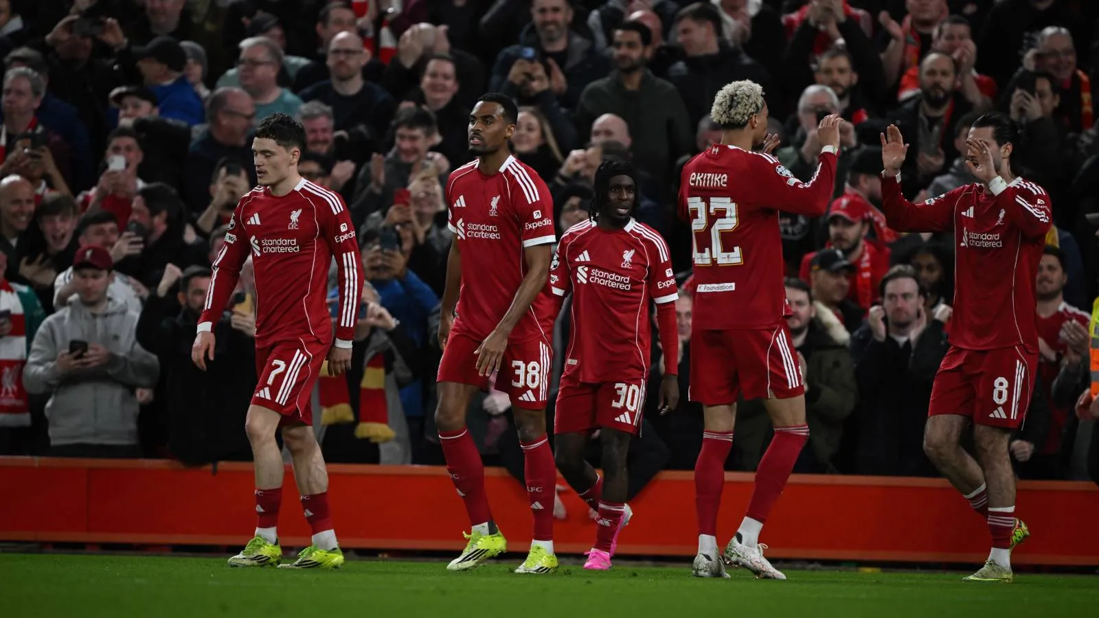 Galatasaray'ın Şampiyonlar Ligi rüyası sona erdi; Liverpool 4 golle çeyrek  finale yükseldi