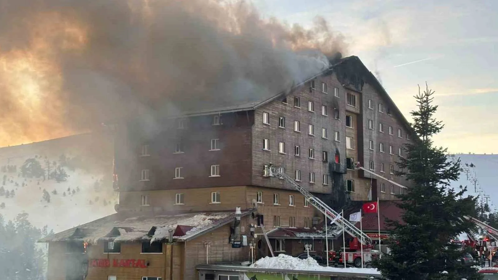 Kartalkaya yangını raporu "tekerleğin icadından" başladı, turizm tarihi anlatıldı: Muhalefetten "siyasi sorumlular yok" tepkisi