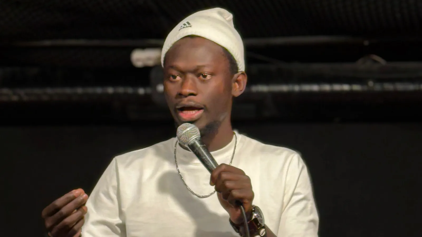 Ertuğrul Özkök: ChatGPT’ye göre Musti Kusti yüzde kaç ihtimalle Cem Yılmaz olabilir?