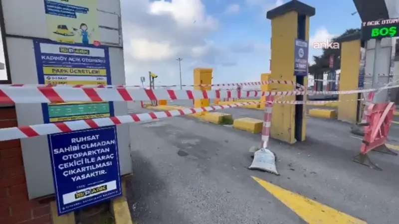 Kadıköy'ün en büyük otoparkının cami inşası için kapatılmasına yurttaşlar tepkili: Eziyet çekeceğiz!