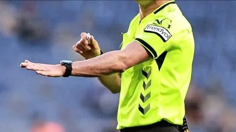 RT @T24spor: Süper Lig'de 30. hafta maçlarını yönetecek hakemler açıklandı