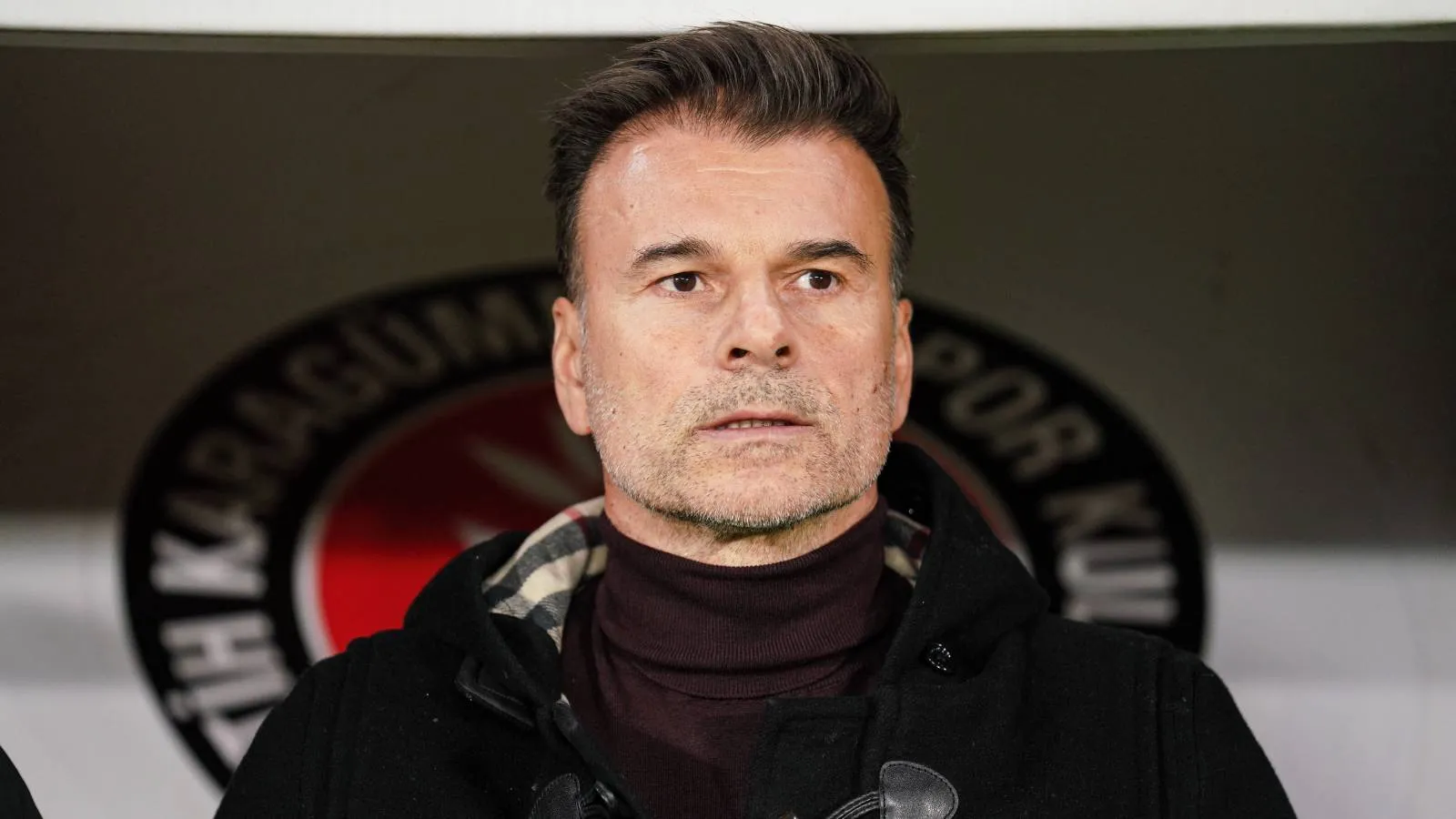 Küme düşen Fatih Karagümrük, teknik direktör Stanojevic'le sözleşme yeniledi