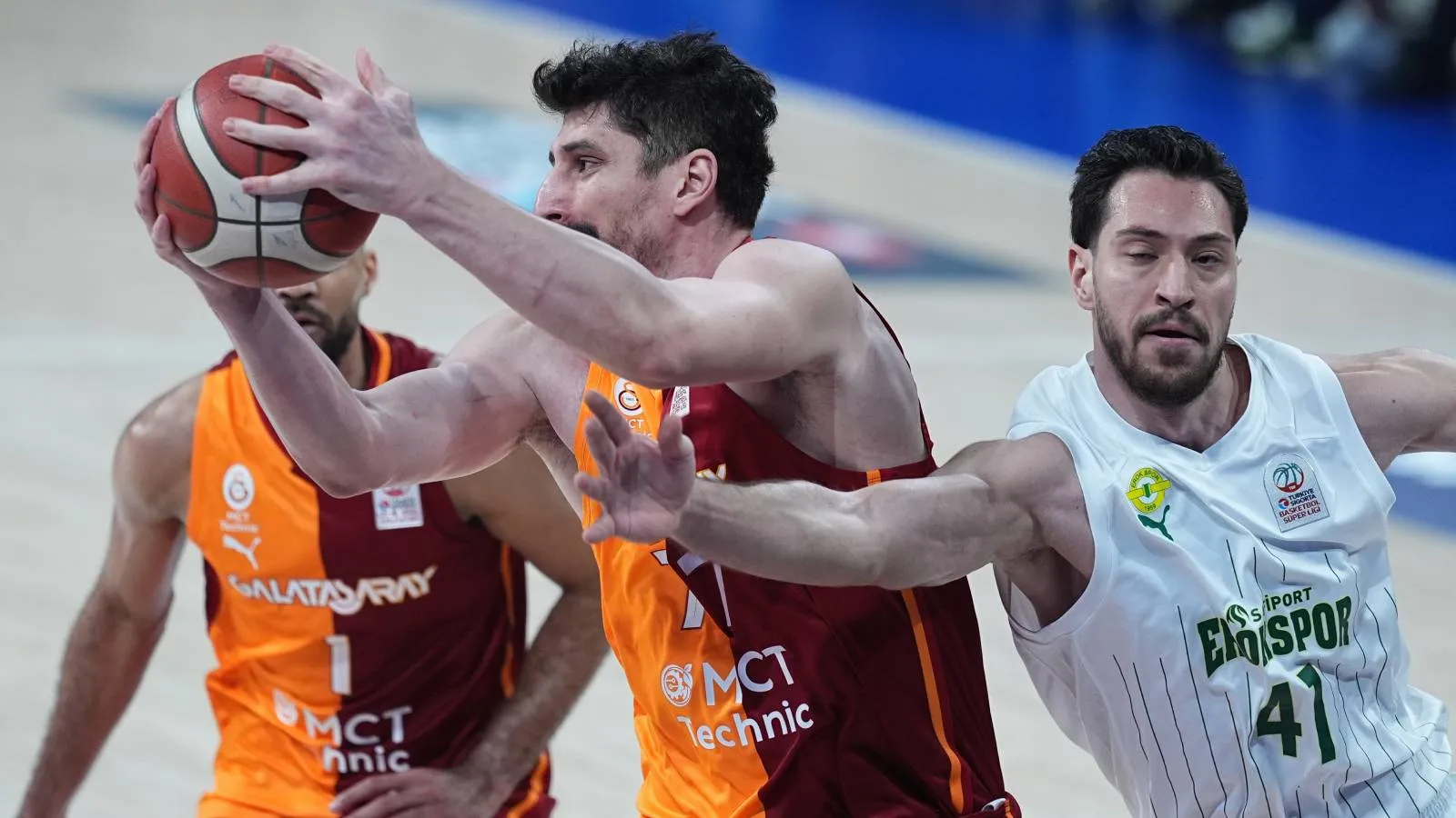 Galatasaray MCT Technic, Safiport Erokspor'u tek farkla yıktı