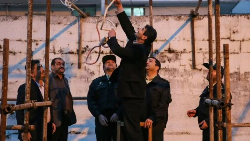 İran'da Mossad’la bağlantılı olduğu öne sürülen bir kişi idam edildi