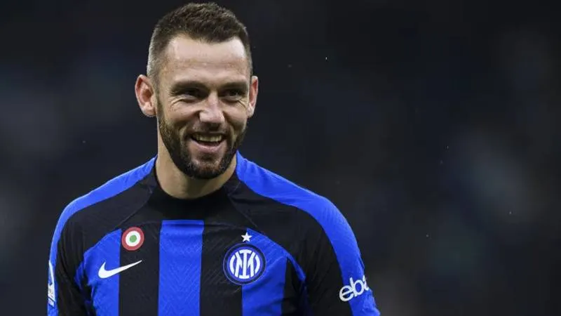 Fenerbahçe için Stefan de Vrij iddiası