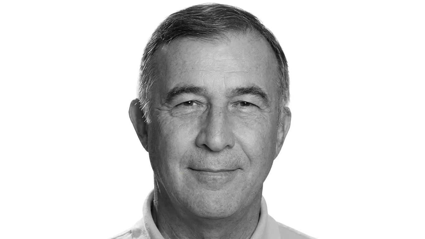 İktisat denilince akla ilk gelen isimlerdendi: Prof. Dr. Erdal Muzaffer Ünsal hayatını kaybetti

 Ünsal'ın cenaze programı belli oldu