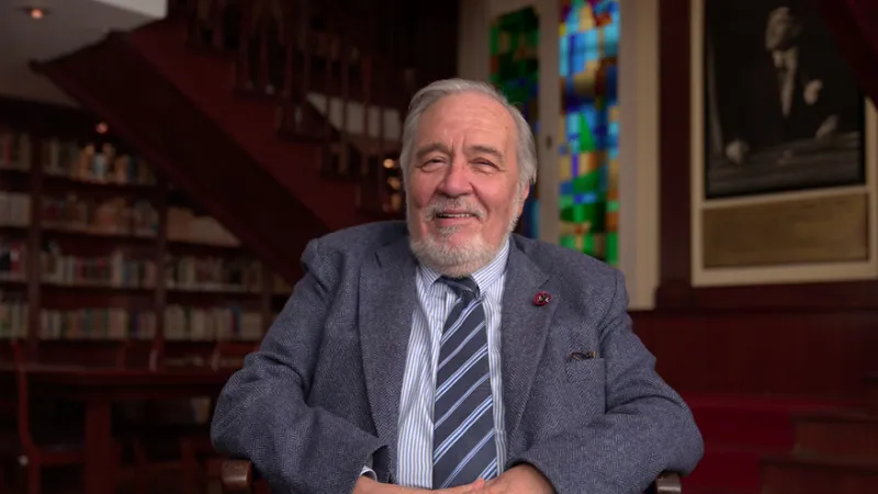 Yoğun bakımda entübe edildiği açıklanmıştı; Prof. Dr. İlber Ortaylı’nın ailesinden yeni açıklama