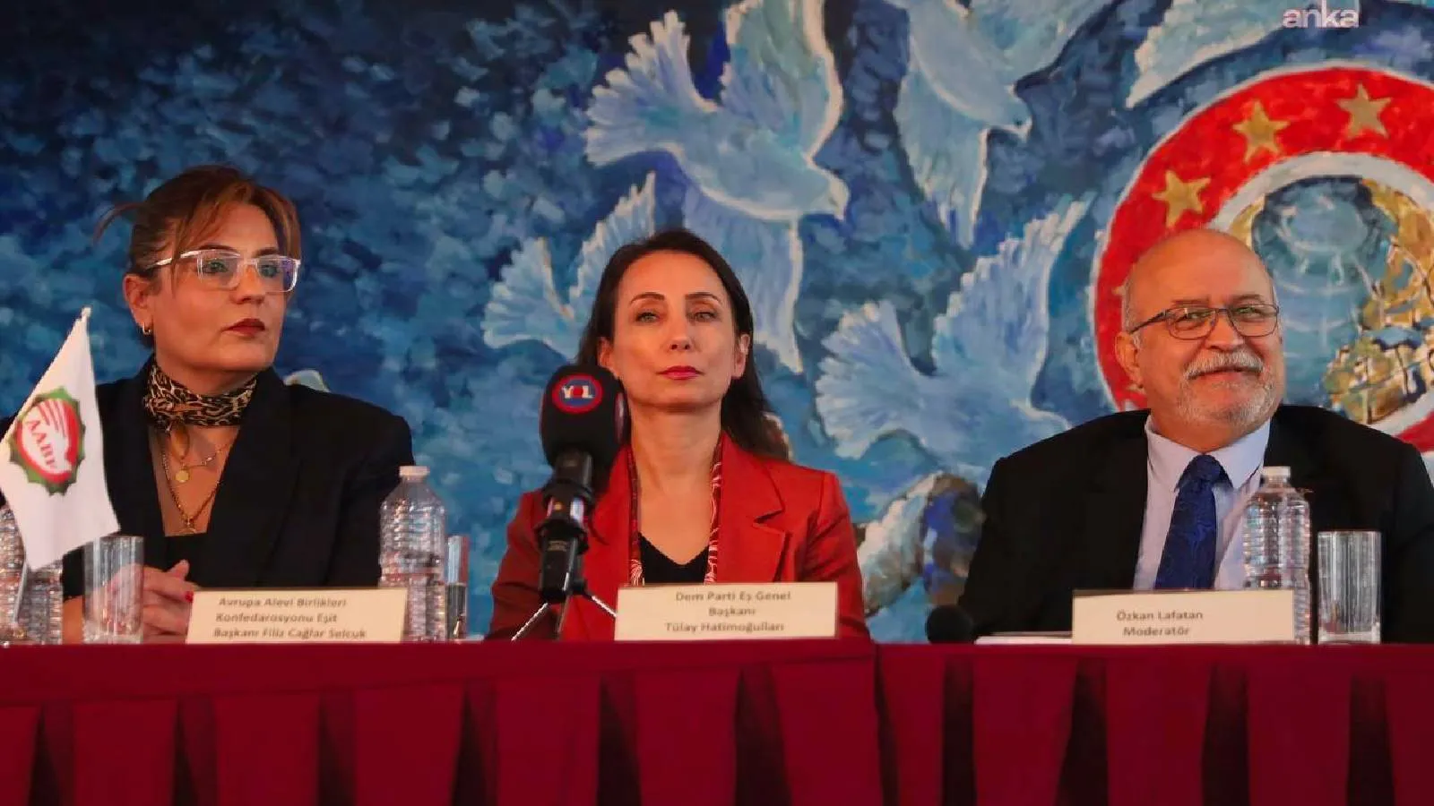 DEM Parti Eş Genel Başkanı Hatimoğulları, Almanya'da Alevi örgütleriyle bir araya geldi