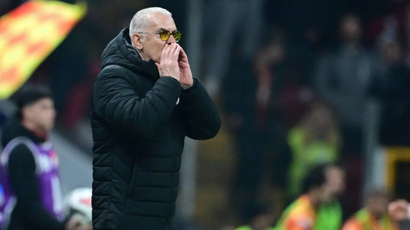 Galatasaray yardımcı antrenörü İrfan Saraloğlu: Şampiyonluğu matematiksel olarak ilan etmedikçe içimizdeki kazanma duygusu bitmeyecek