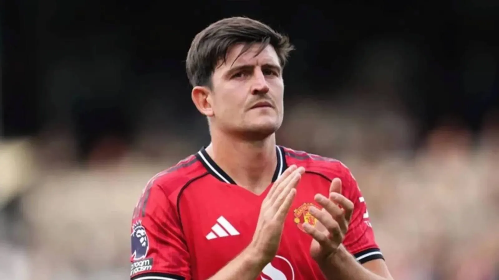 Manchester United, Harry Maguire ile sözleşme uzattı