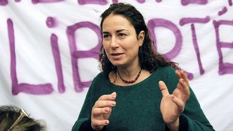 Sosyolog-yazar Pınar Selek'in davası ertelendi
