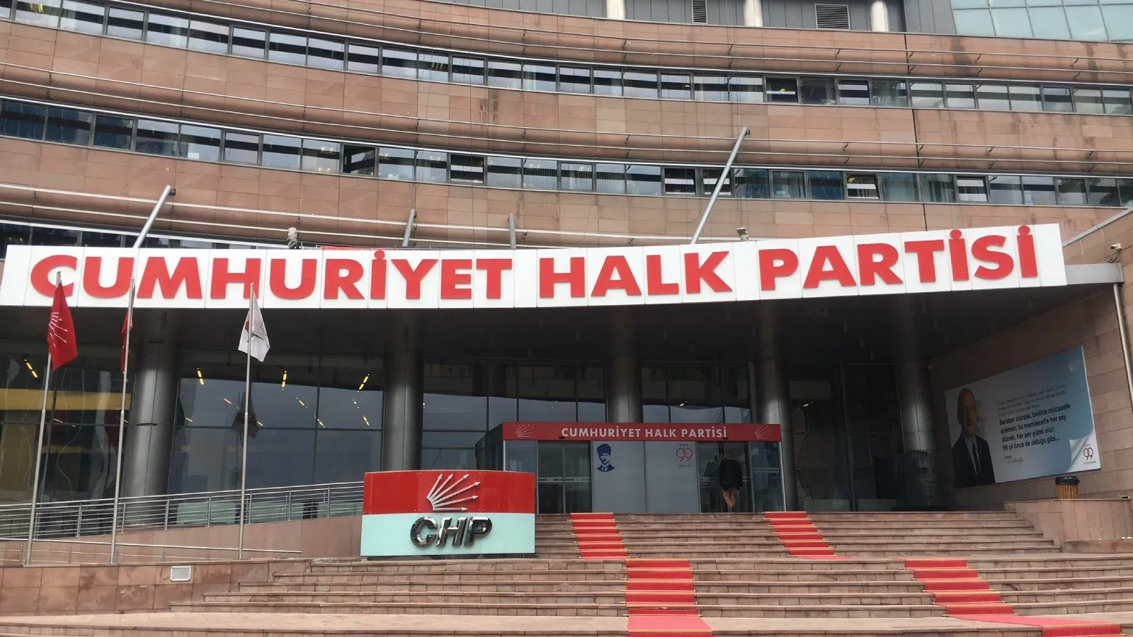 CHP'den 26 maddelik 1 Mayıs manifestosu