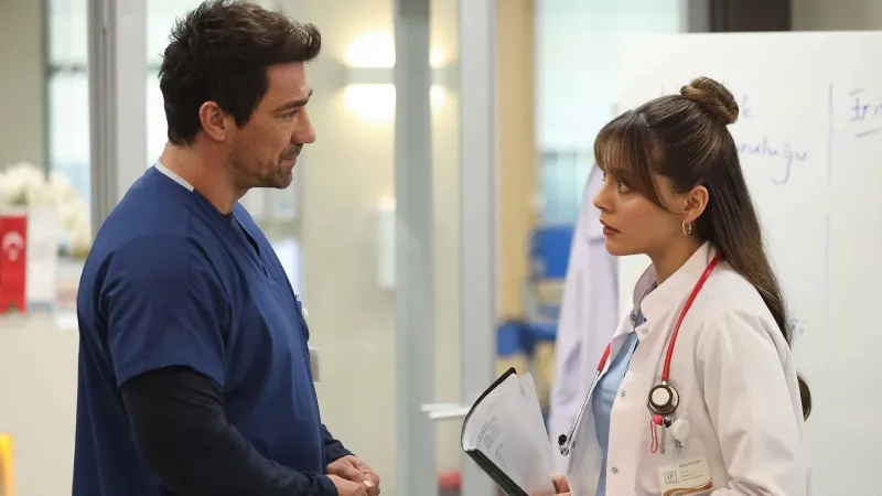 "Doktor: Başka Hayatta" dizisinde yeni kriz: Senaristten sonra yönetmen de diziyi bıraktı!