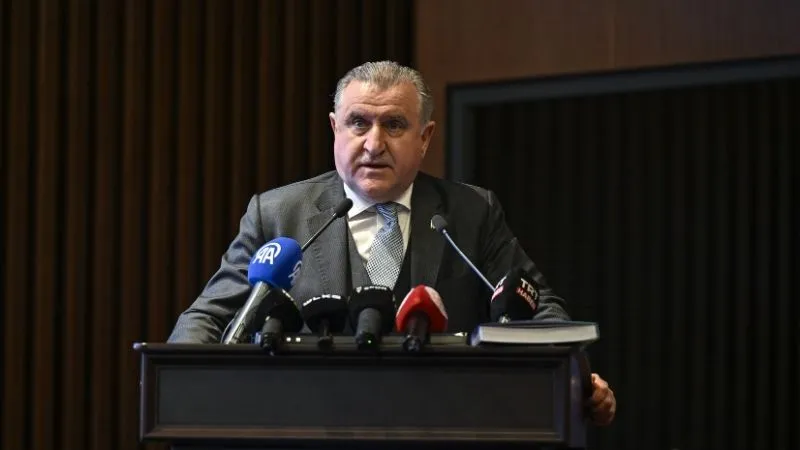 Bakan Bak, dopingle mücadelenin önemine değindi: En önemli şey, sporcunun bilinçlendirilmesi ve sporun ruhunun korunması!