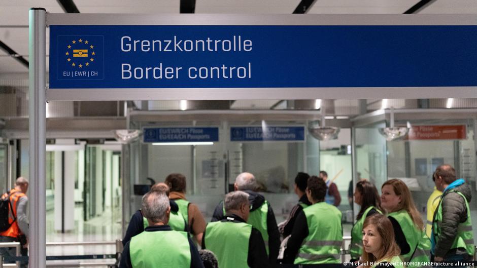 Schengen'de yeni dönem: Pasaporta damga kalktı