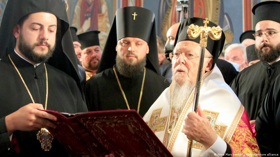 Bartholomeos: Hristiyanlığa geçen Müslümanların sayısı artıyor