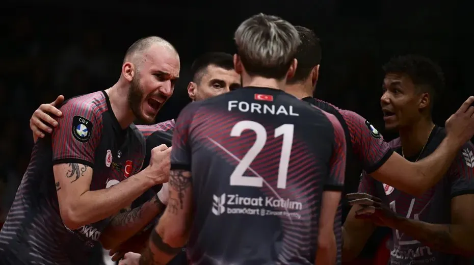 RT @T24spor: Efeler Ligi'nde şampiyon Ziraat Bankkart!