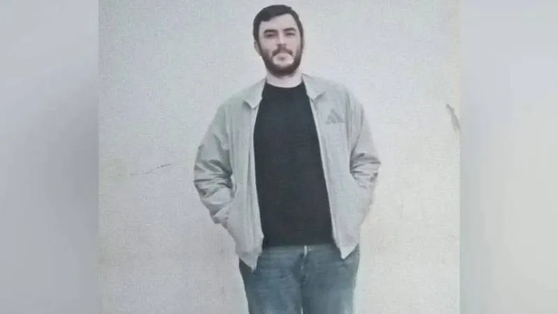 Tutuklu gazeteci İsmail Arı: Yerde yatıyorum; bana eziyet etmek istediğinizi biliyorum ancak artık iddianamemi hazırlayın!