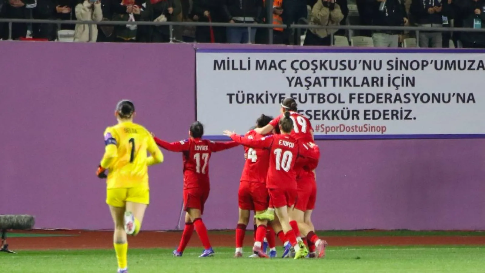 A Milli Kadın Futbol Takımı, Dünya Kupası Elemeleri'nde İsviçre ile 1-1 berabere kaldı