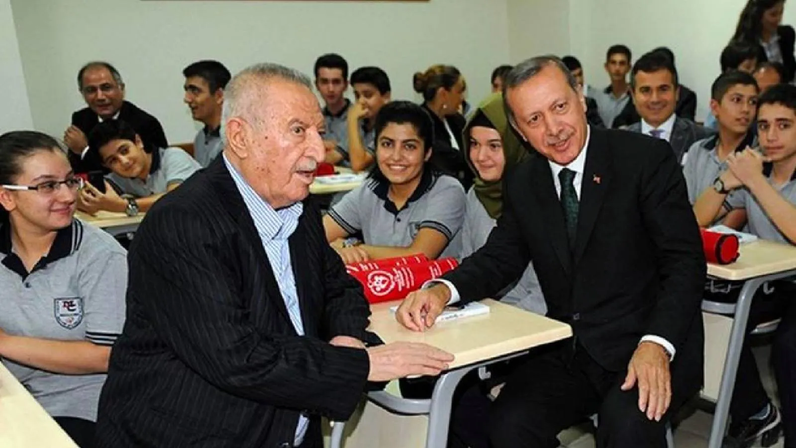 Çalık Holding Yönetim Kurulu Başkanı Ahmet Çalık'ın babası Mahmut Çalık hayatını kaybetti