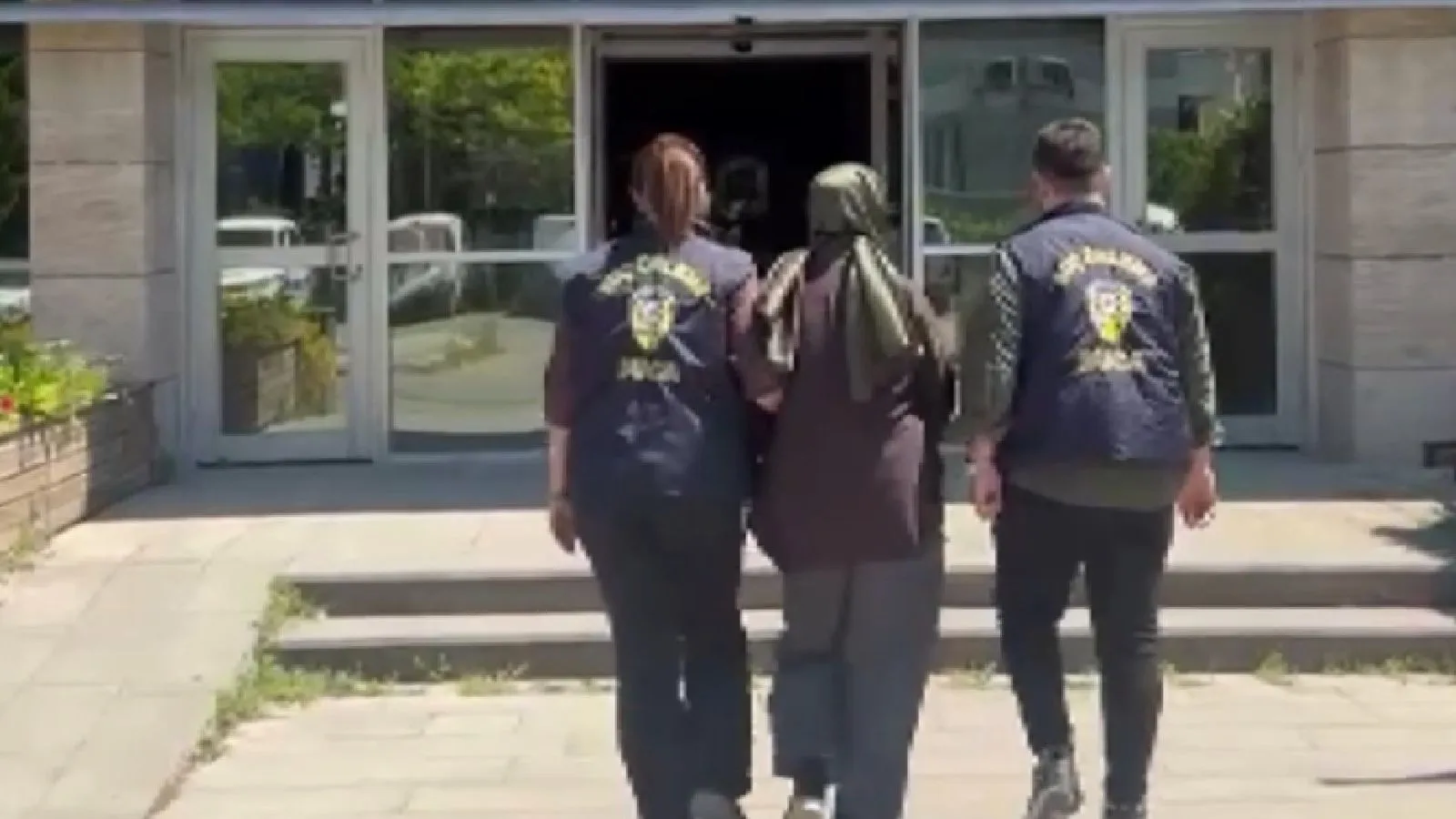 12 yıldır aranıyordu, ölen kız kardeşinin kimliğiyle yakalandı