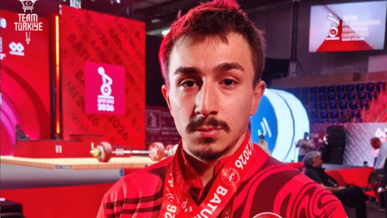 Milli halterci Yusuf Fehmi Genç Avrupa şampiyonu oldu